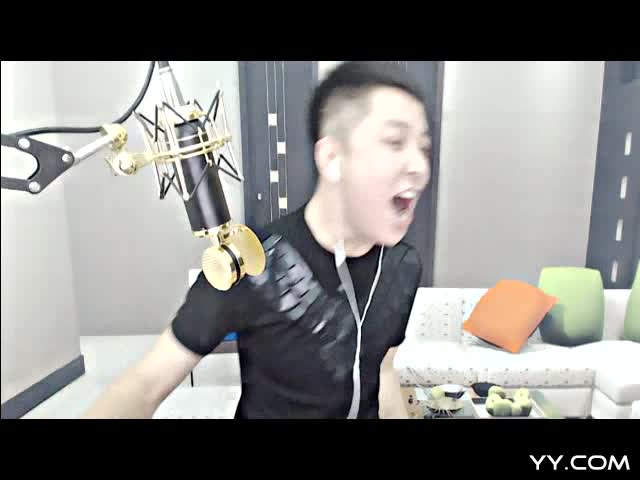 Mc王小国 霸气YEYEYE-在线播放-王小国炸了-