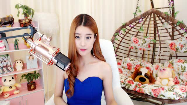 寻水的鱼4363陈雪儿 2万 扫描下载手机yy