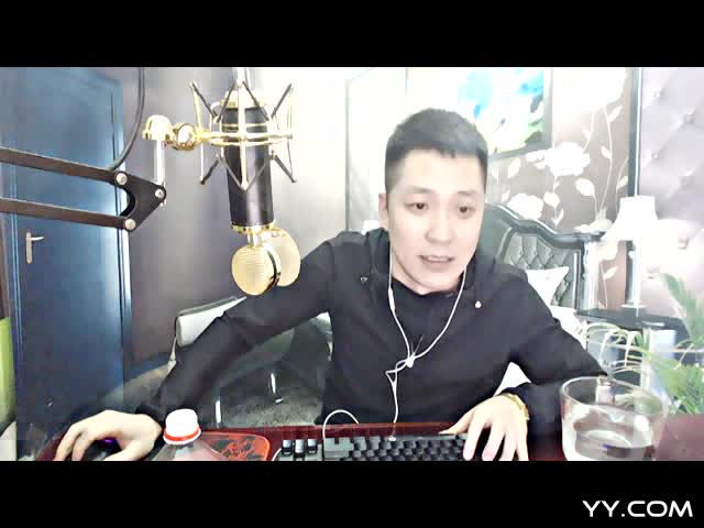 Mc王小国 不一样的一人饮酒醉-在线播放-Mc王