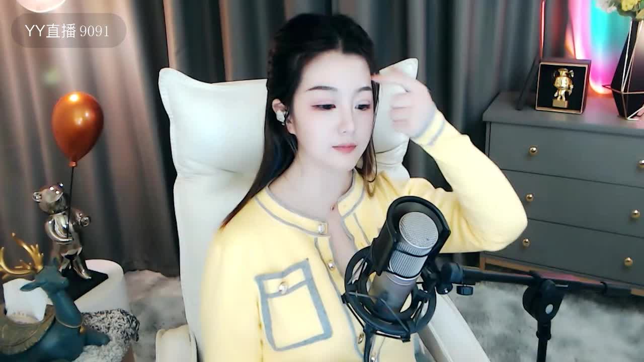 美女主播橙歌演唱《我爱的人》，深情满满