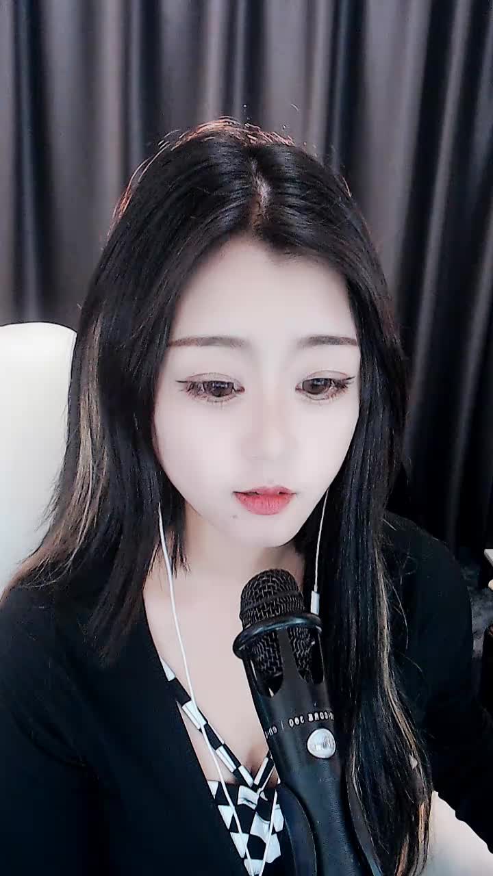 在握手中霸王枪