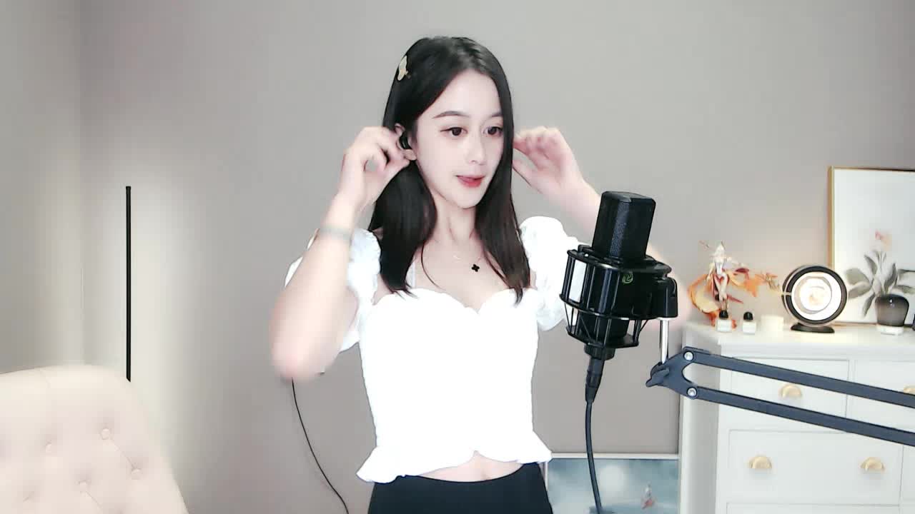 【苏蔓】《海盐味的夏天》想牵你的手逛遍这世界