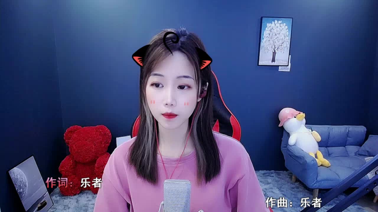 不该用情//时间慢慢流过荒芜的青春，开始不分昼夜的感慨。