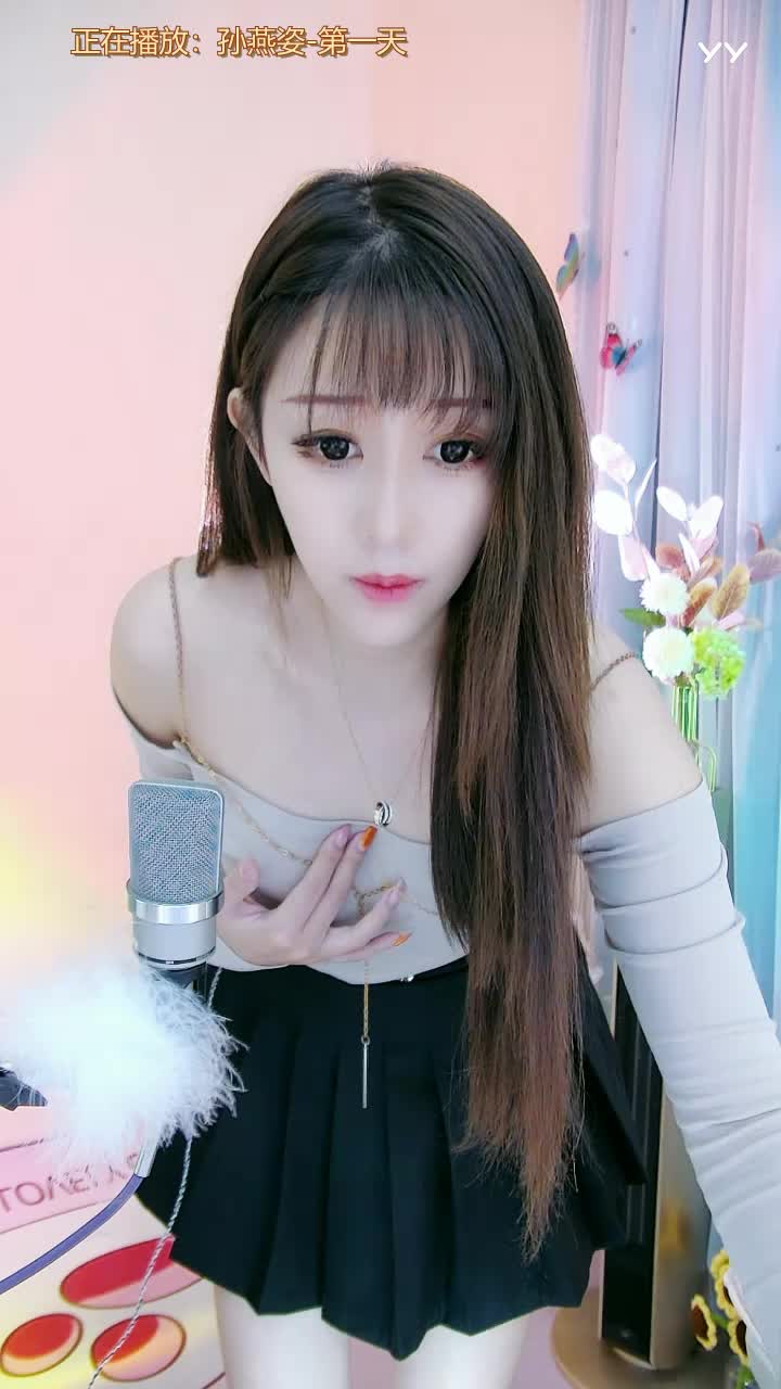 我瞒着所与人爱了你很久