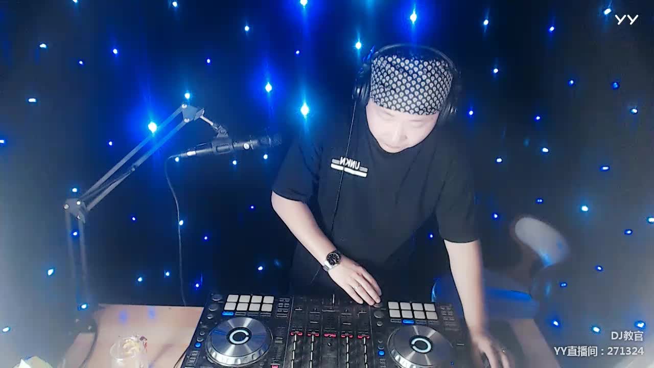 DJ教官——《坚守舞台》