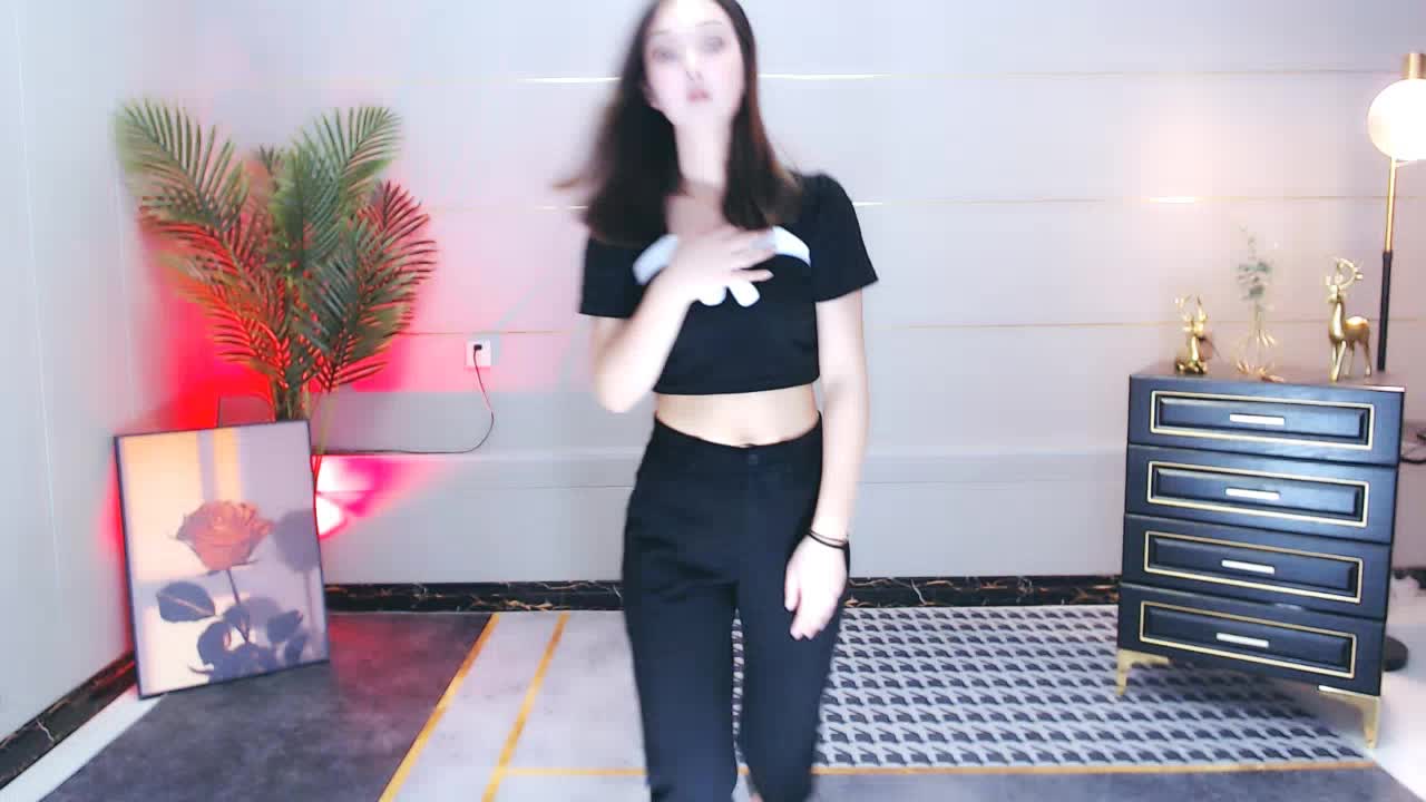 赵漂亮在线扭捏