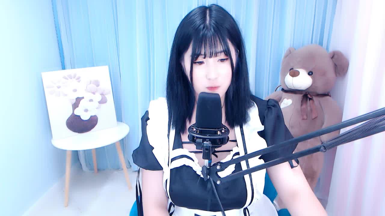 大家好 我是小思奇