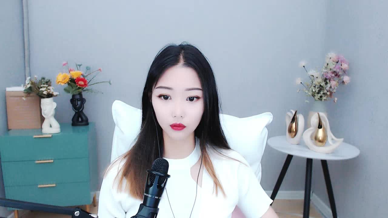 我肯定几百年前我爱过你