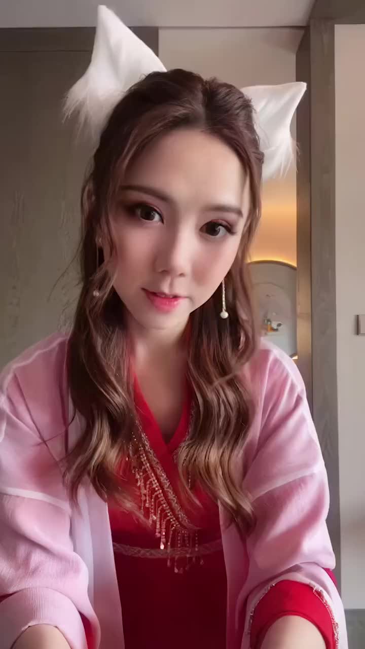 众明星助力邓紫棋超能力