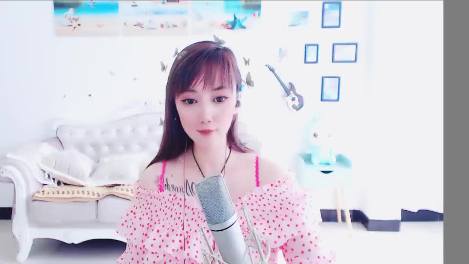 雨夜的浪漫女生版