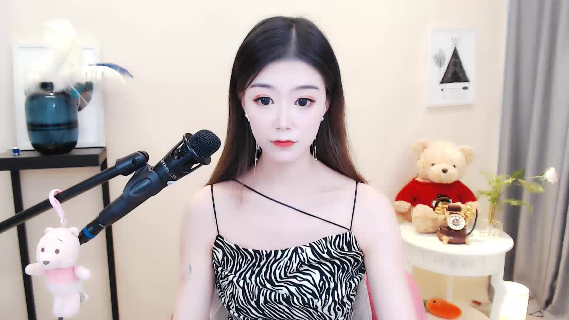 大学同寝除了自己都有对象是种怎样的体验