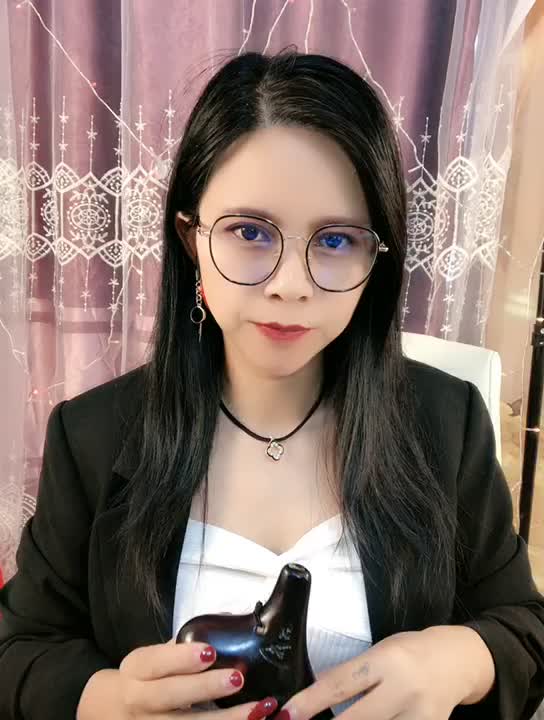 第一次录制，有不好的多多提意见 。喜欢的可以给个关注