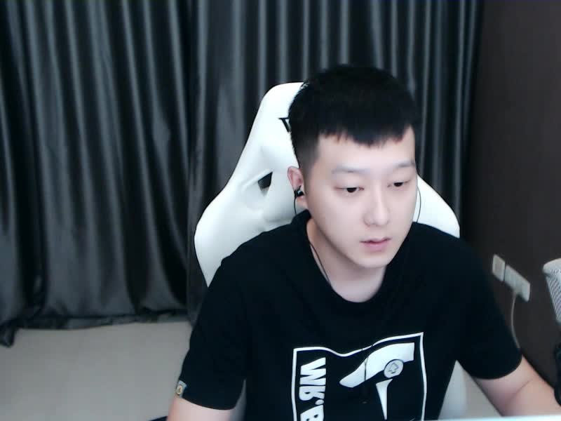 《是否我真的一无所有》