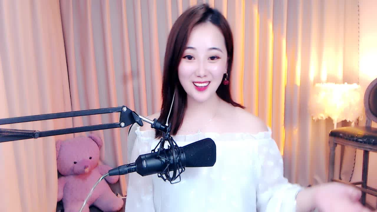 这些年都是咬着牙挺过来的