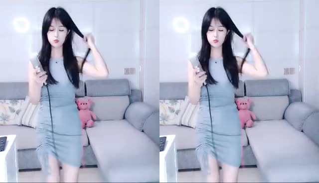 颜值担当深情演唱大风吹