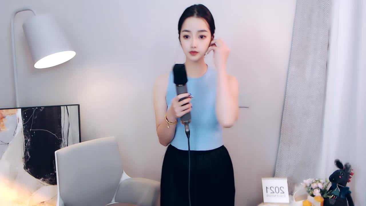 九百九十九朵玫瑰