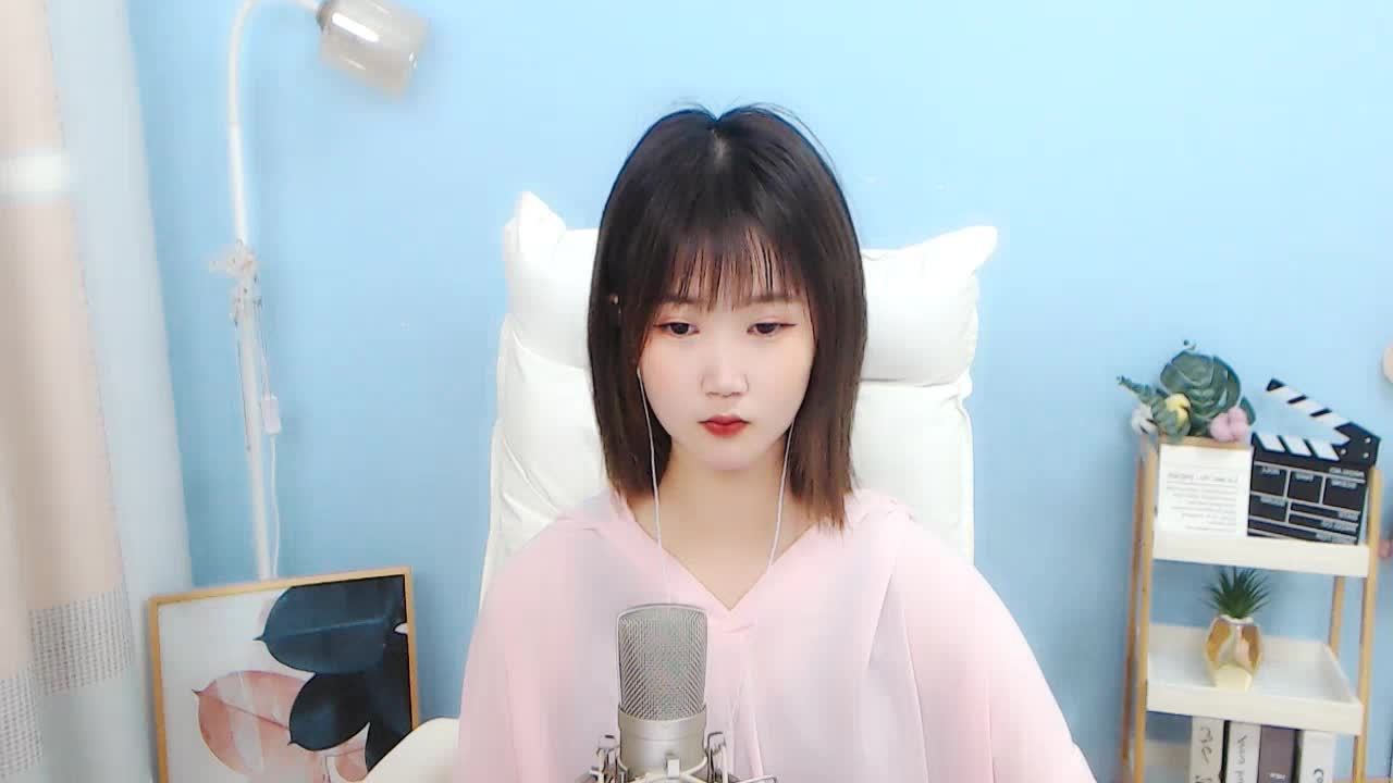 《白月光与朱砂痣》