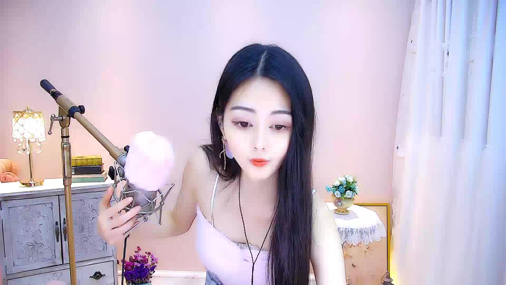 YY直播美女紫洛柒献唱一首《为你而痛》也太好听了吧！