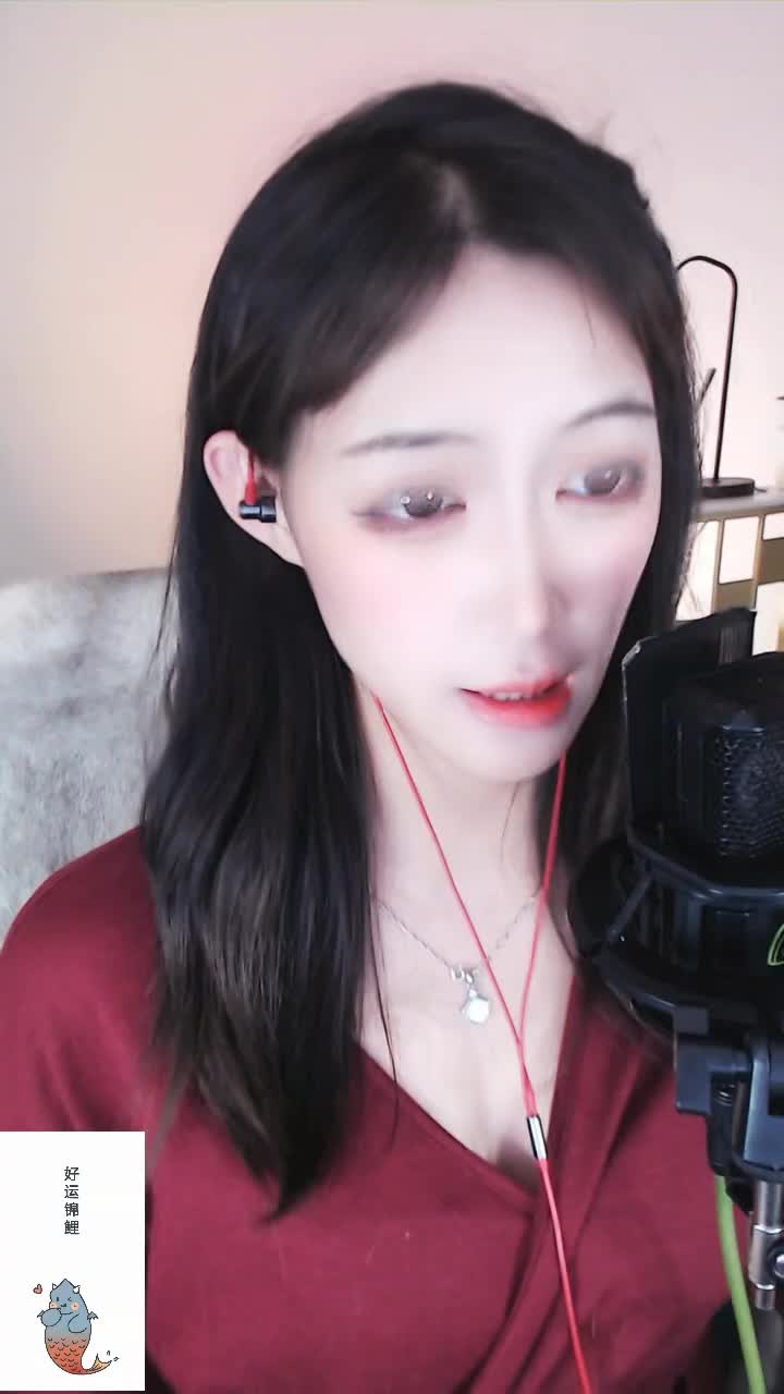 我是人见人爱的周雨萱