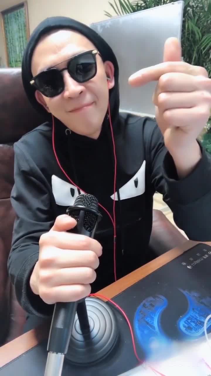 刘一手  类型: 制片:大陆中国  语言: 上映:2019  剧情: 613刘一手