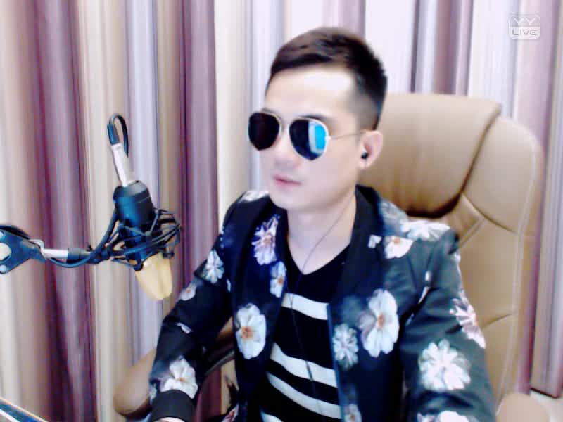 吉拉拉mv_吉拉拉mp3_吉拉拉视频-YY