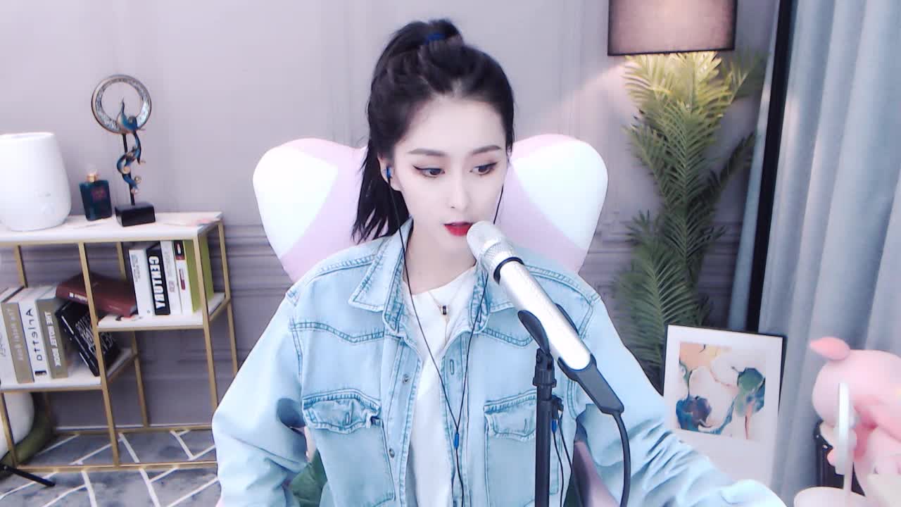 【一生与你擦肩而过】