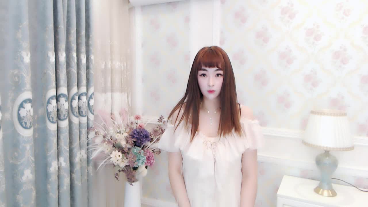 【你的答案】-翻唱陌十岁出镜扎心团成员