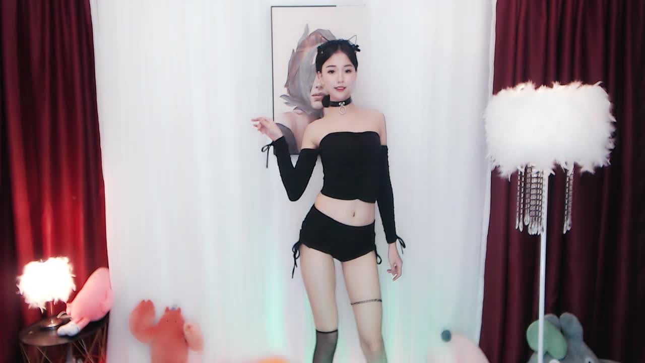 七七-性感小猫咪