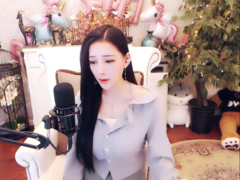 1 2 小虾米 3 4 5 6 小水 7 8 123 322