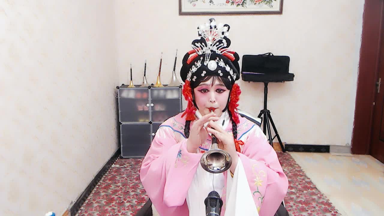 【古代美女的唢呐与口技】