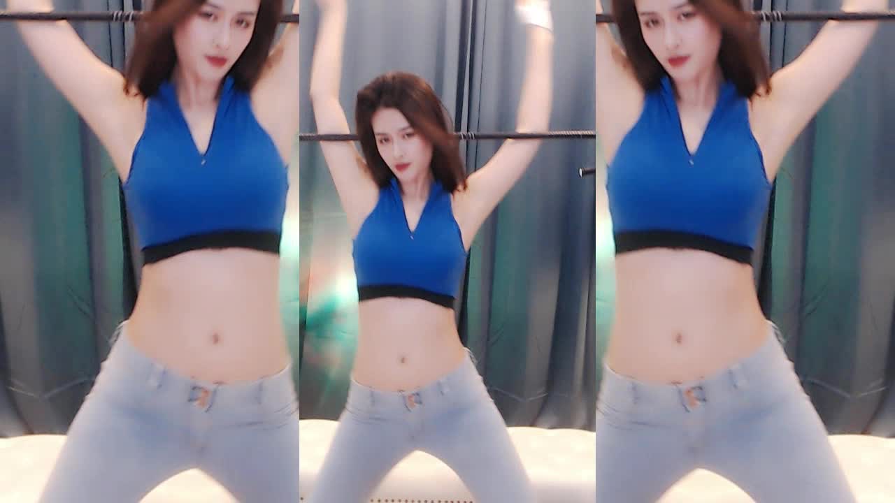 性感美女藤杖舞