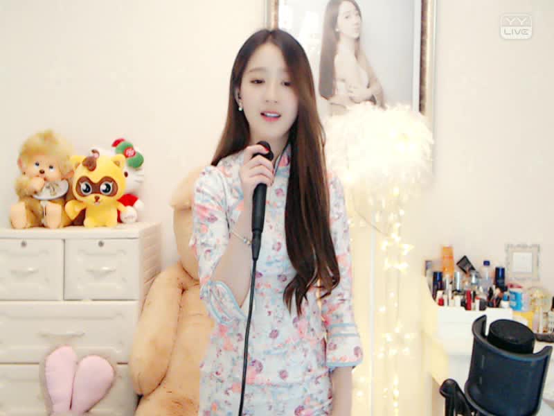 爱笑的眼睛mv_爱笑的眼睛mp3_爱笑的眼睛视