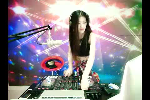 djgxZGNkYWJiZmE1MTNmZTE2MjBhNTY1MzlkMjAxYjY4MTIwMDI4Mjk2Mw_25.jpg