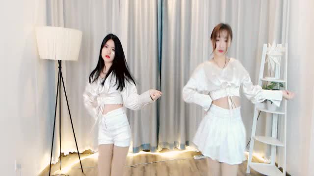 乐奕 果果正在直播跳舞直播间_乐奕 果果正在直播视频直播 -上YY