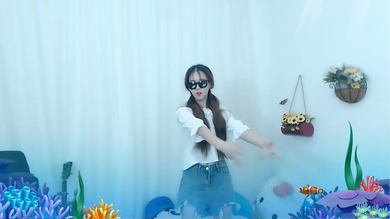 我是一颗小海草