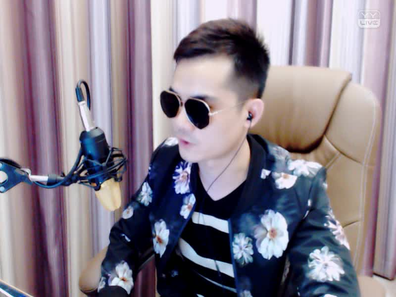 吉拉拉mv_吉拉拉mp3_吉拉拉视频-YY