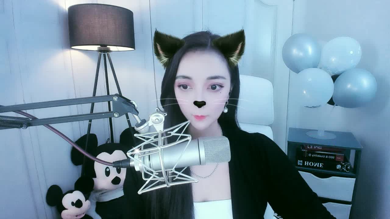 王依 给大家带来一首 《星语心愿》