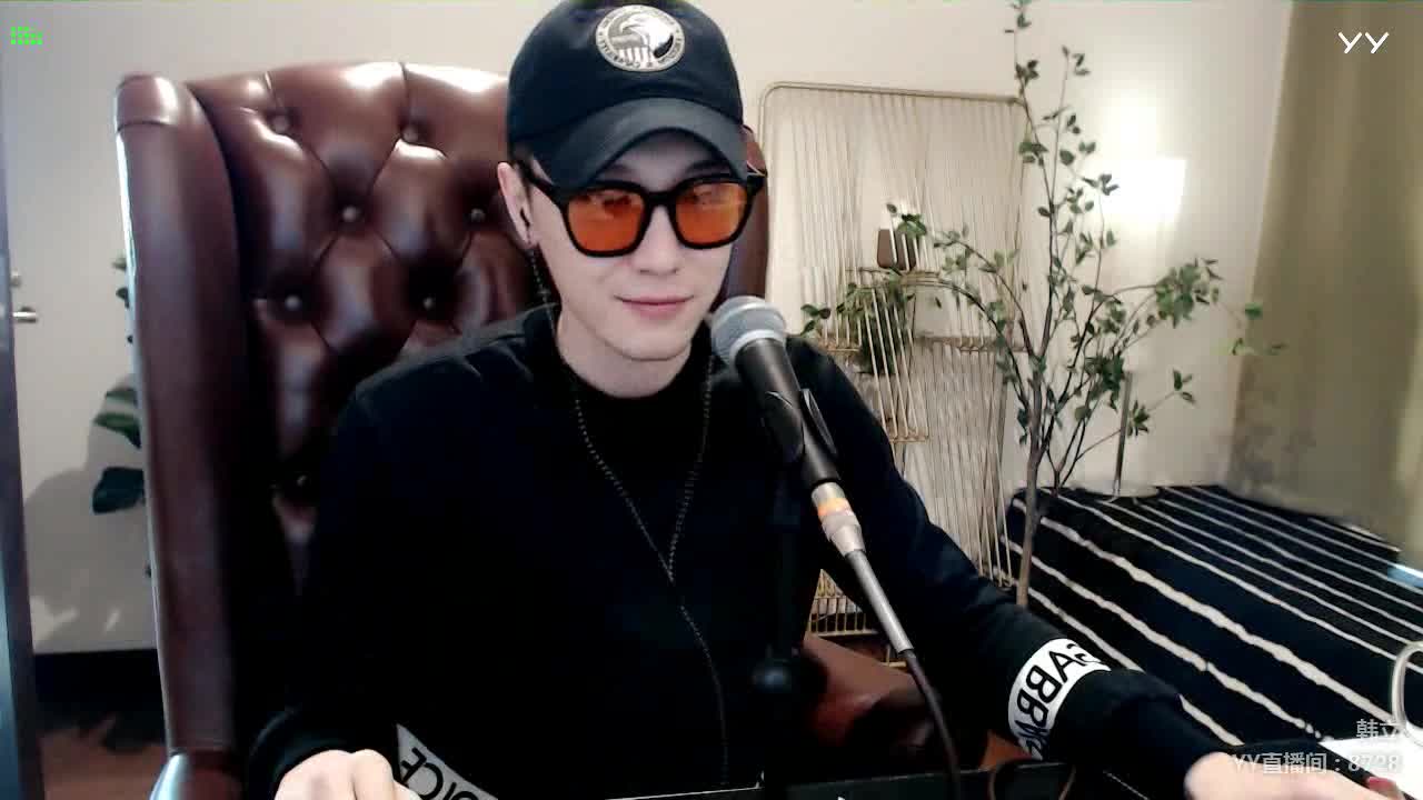 8728 韩立《点歌的人》