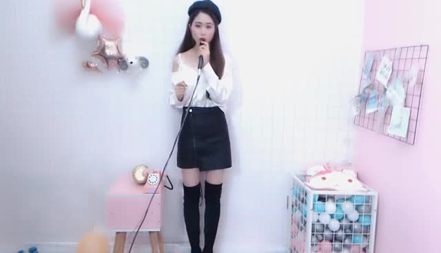 小姐姐唱歌太好听了吧